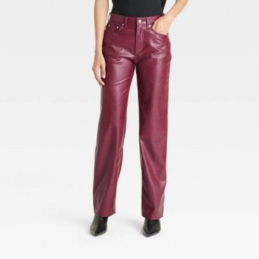 Universal Thread Women's Burgundy Jeans